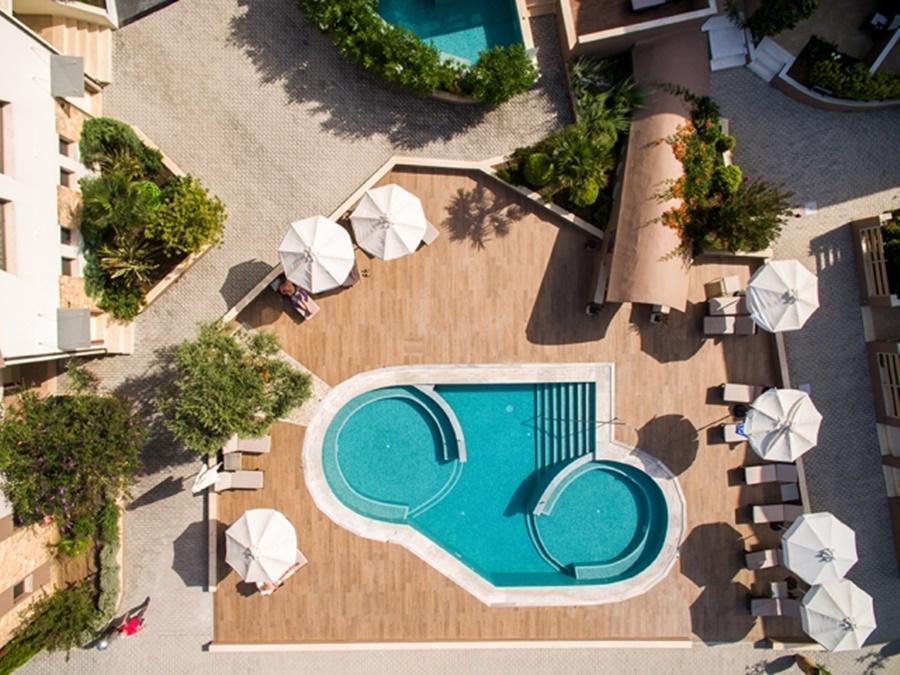 Alexandra Golden Boutique Hotel-Adults Only خْريسيا أموذيا المظهر الخارجي الصورة